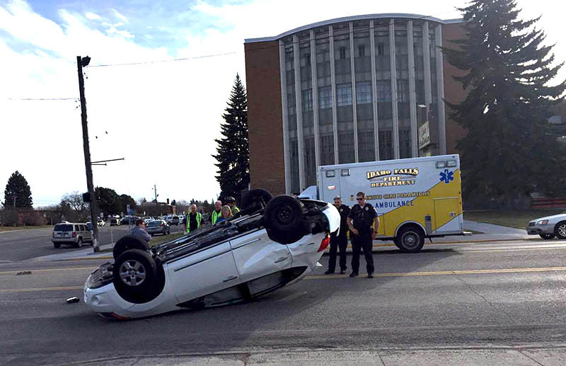 SUV rolls near Idaho Falls High School East Idaho News